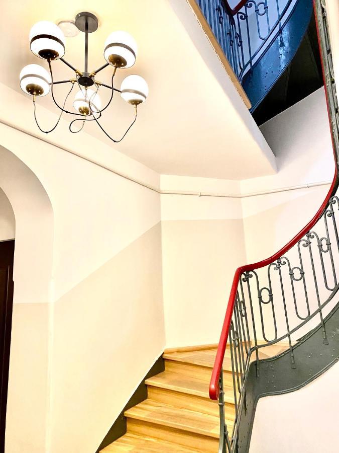 Hello Apartments Amazing River View 4 Bedrooms & Balcony غدانسك المظهر الخارجي الصورة