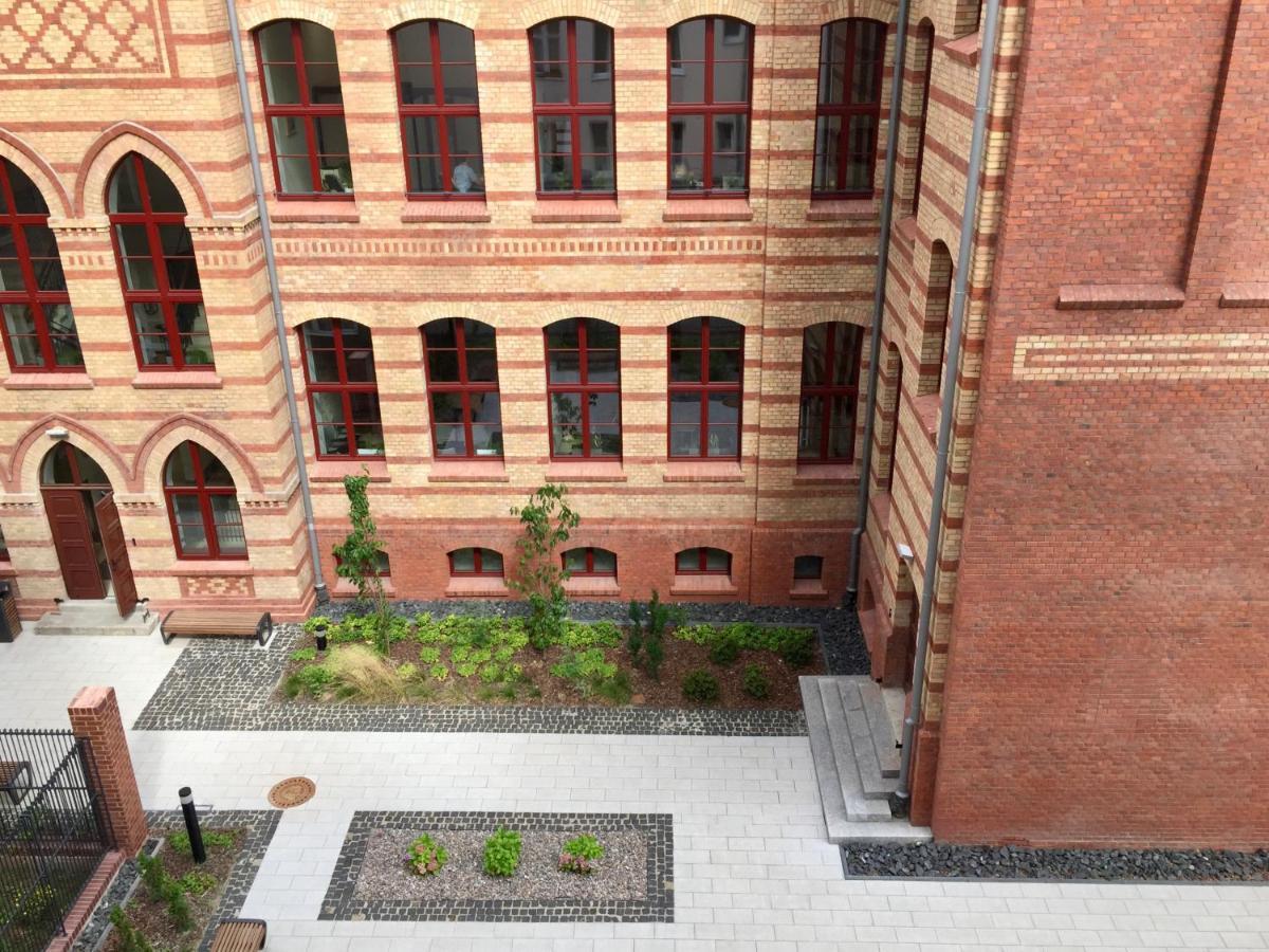 Hello Apartments Amazing River View 4 Bedrooms & Balcony غدانسك المظهر الخارجي الصورة